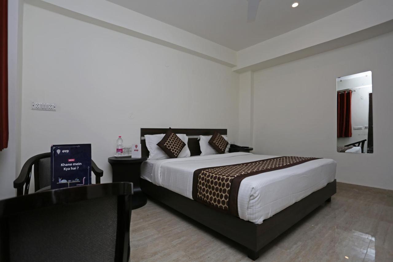 Hotel The Westend Green Nueva Delhi Exterior foto